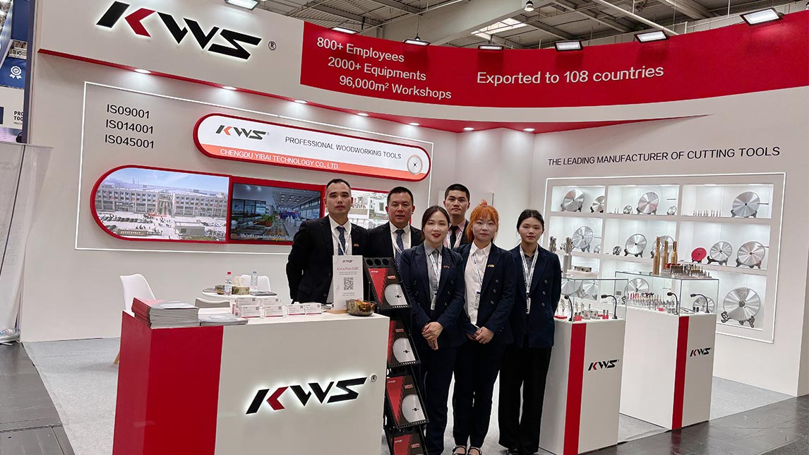 Chengdu Yibai Technology Co., Ltd. impresiona en LIGNA 2025 con herramientas de carpintería de alta precisión