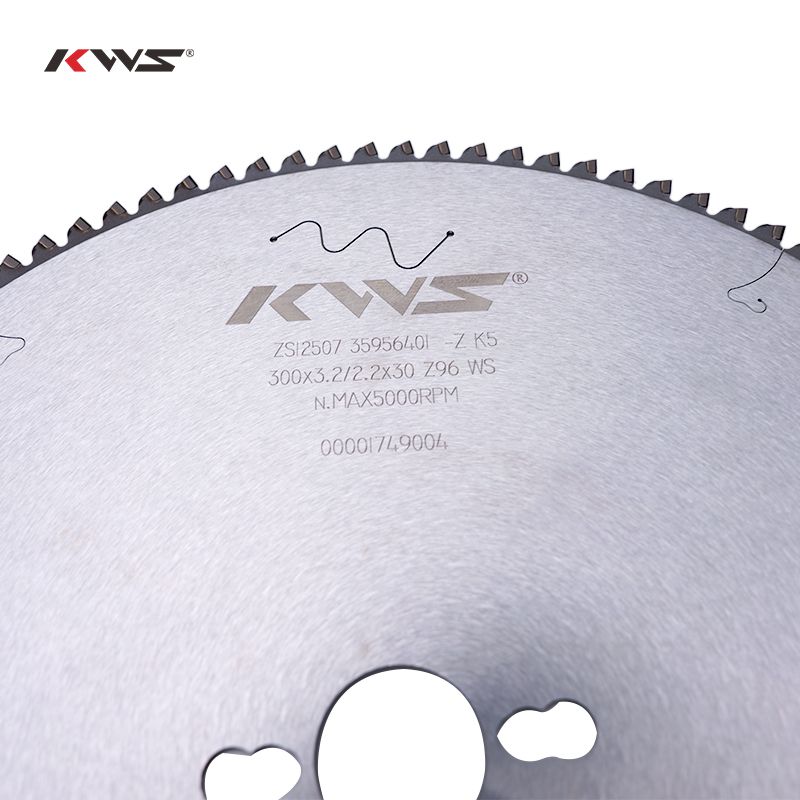 Hoja de sierra universal KWS 300x30x3,2x96T WS PCD sin incisor para cortar paneles bilaminados y materiales plásticos